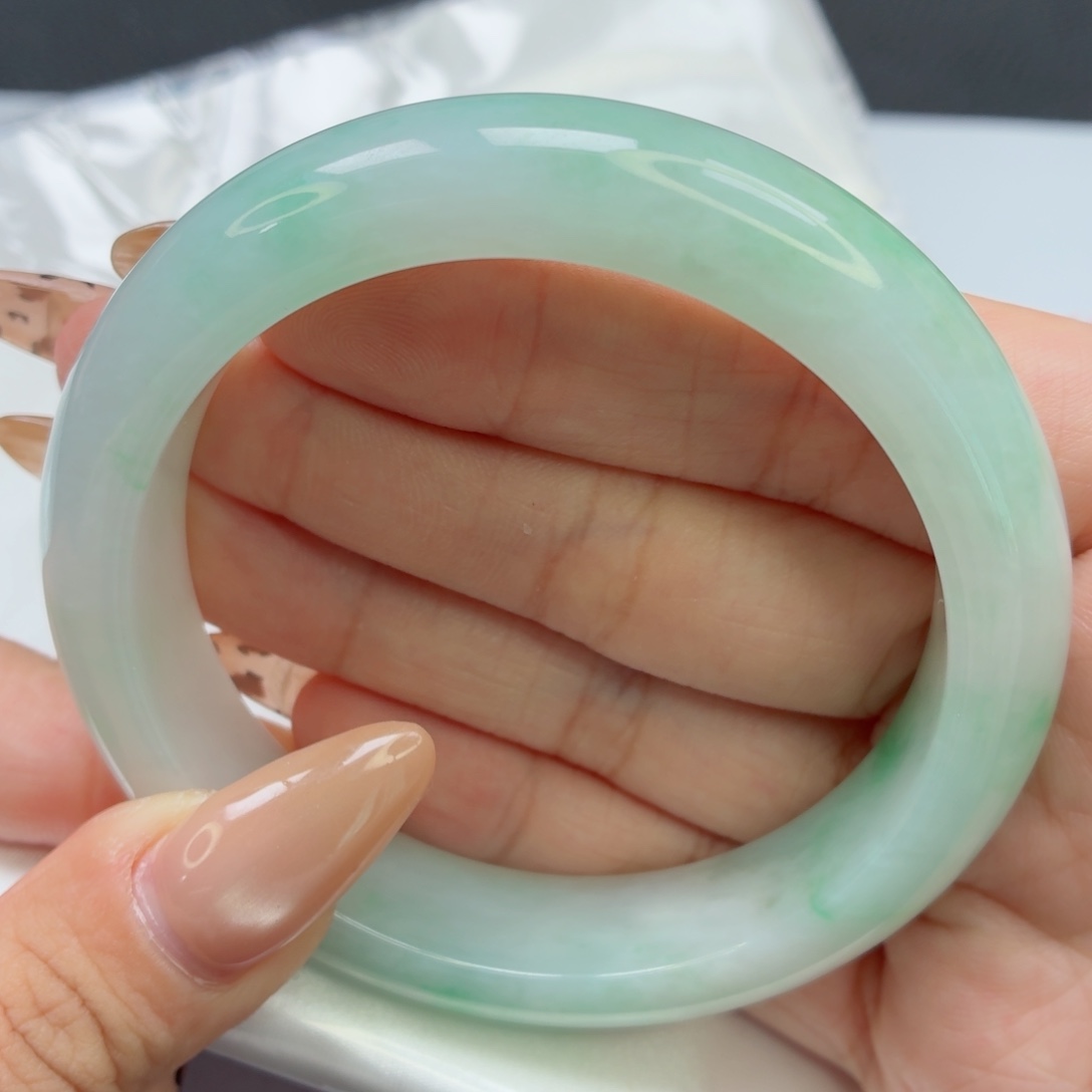 未镶嵌手镯翡翠43