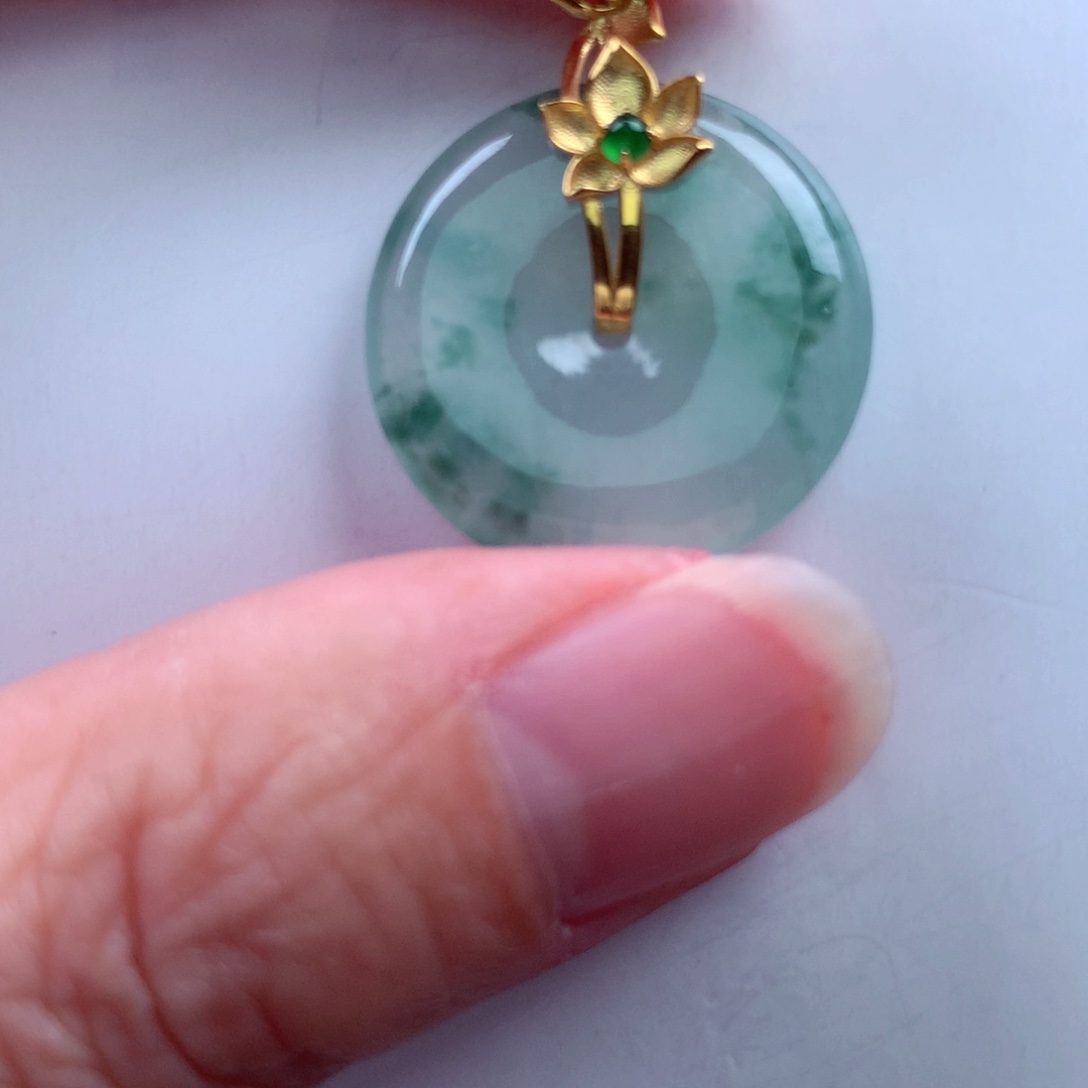 翡翠吊坠(不含链)18K金镶嵌