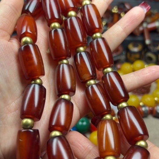 玛瑙/玉髓颈饰未镶嵌