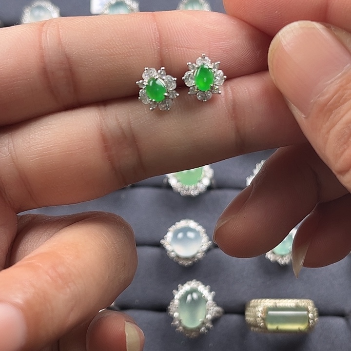 翡翠银S925镶嵌戒指缅甸A货翡翠