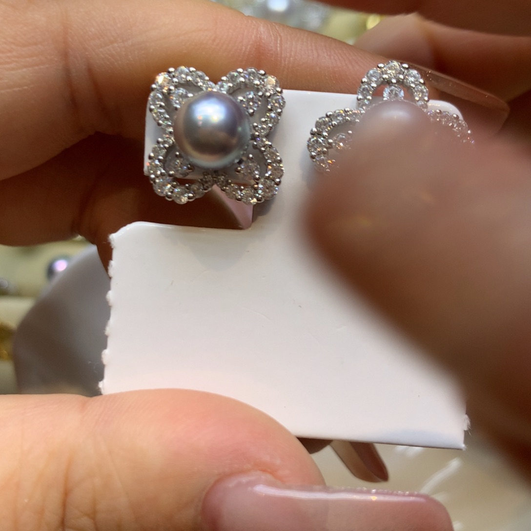 银S925镶嵌耳饰海水珍珠