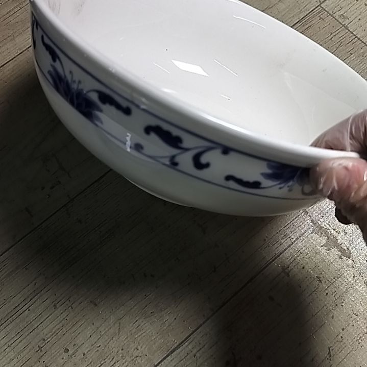 盘瓷片陶瓷杯盘壶碗都有