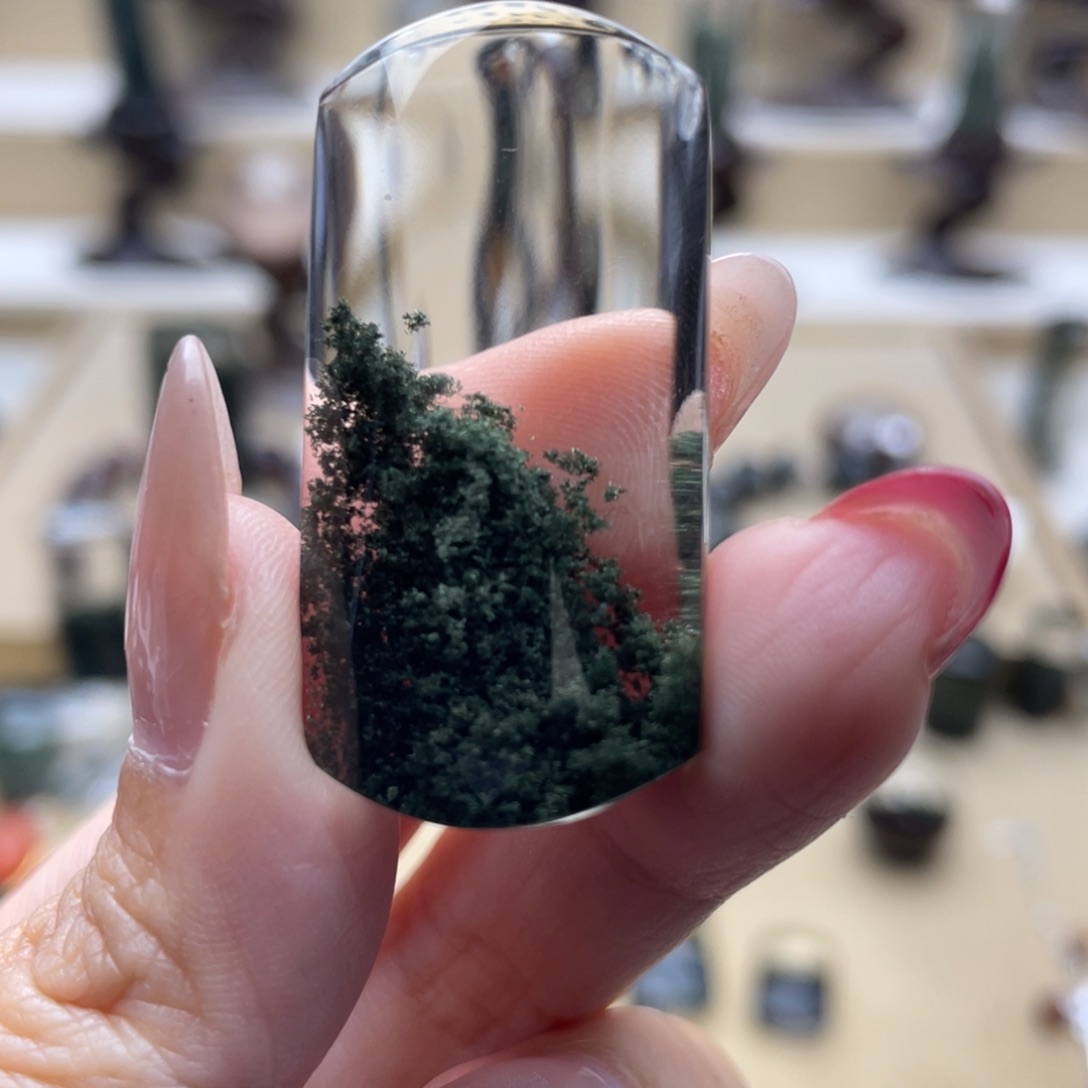 水晶未镶嵌颈饰绿幽灵吊坠