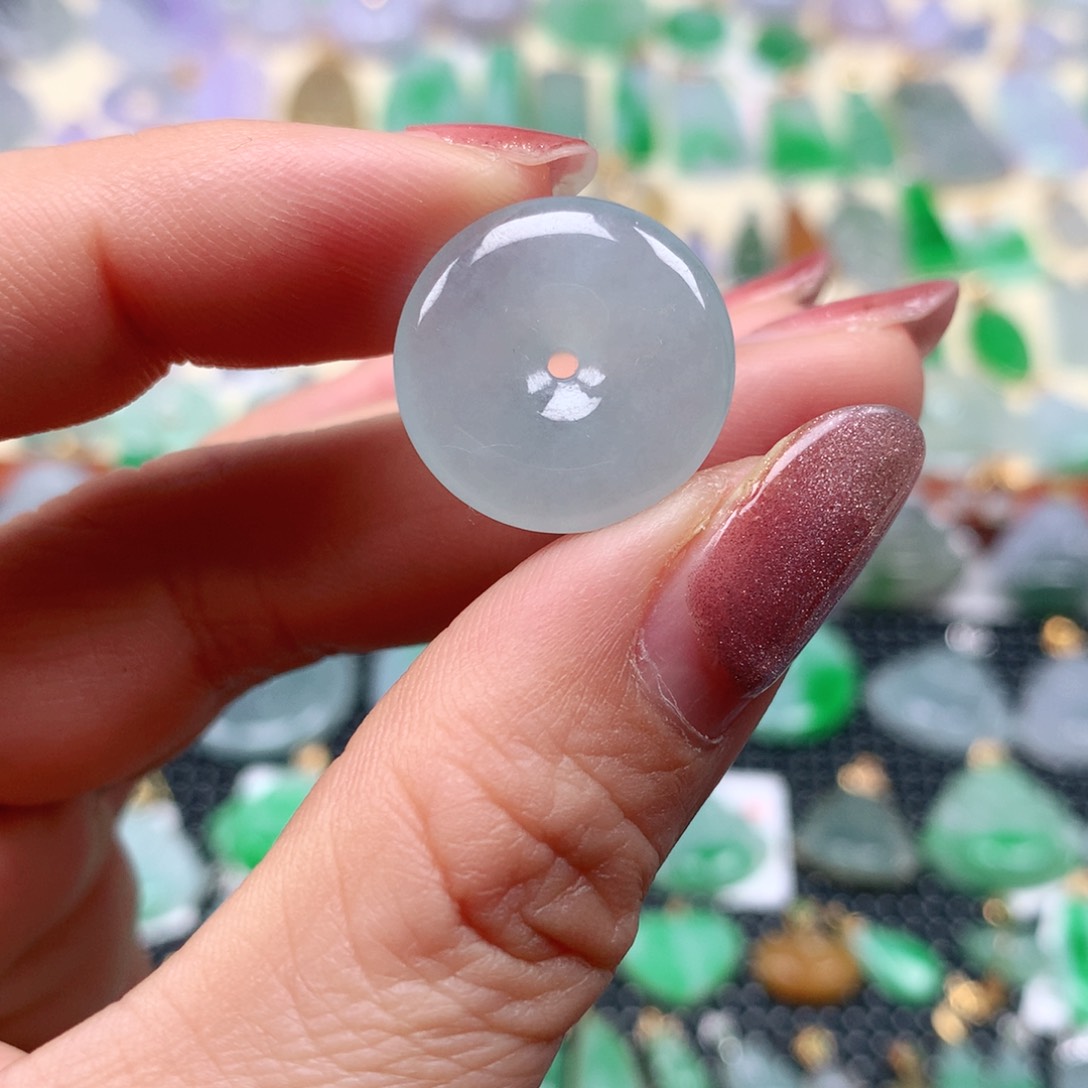 【闪购商品】翡翠吊坠(不含链)未镶嵌