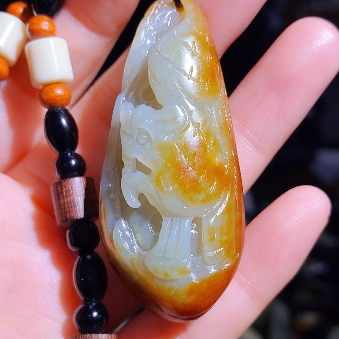 和田玉颈饰未镶嵌