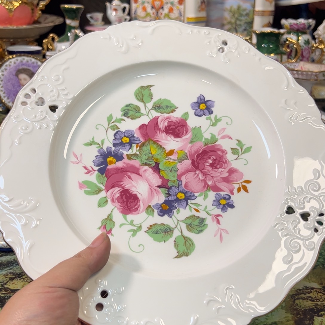 摆件鹿与海陶瓷家居用品有限公司