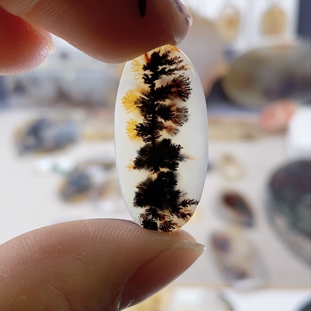 未镶嵌玛瑙/玉髓珠宝奇石.*