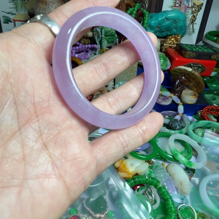 S****滴血莲花菩提把件