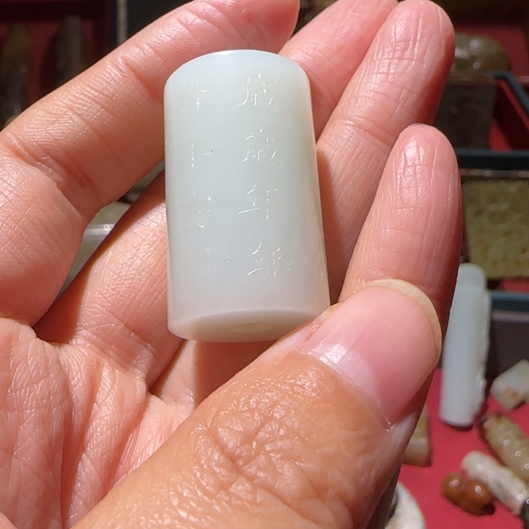 和田玉挂件未镶嵌?*