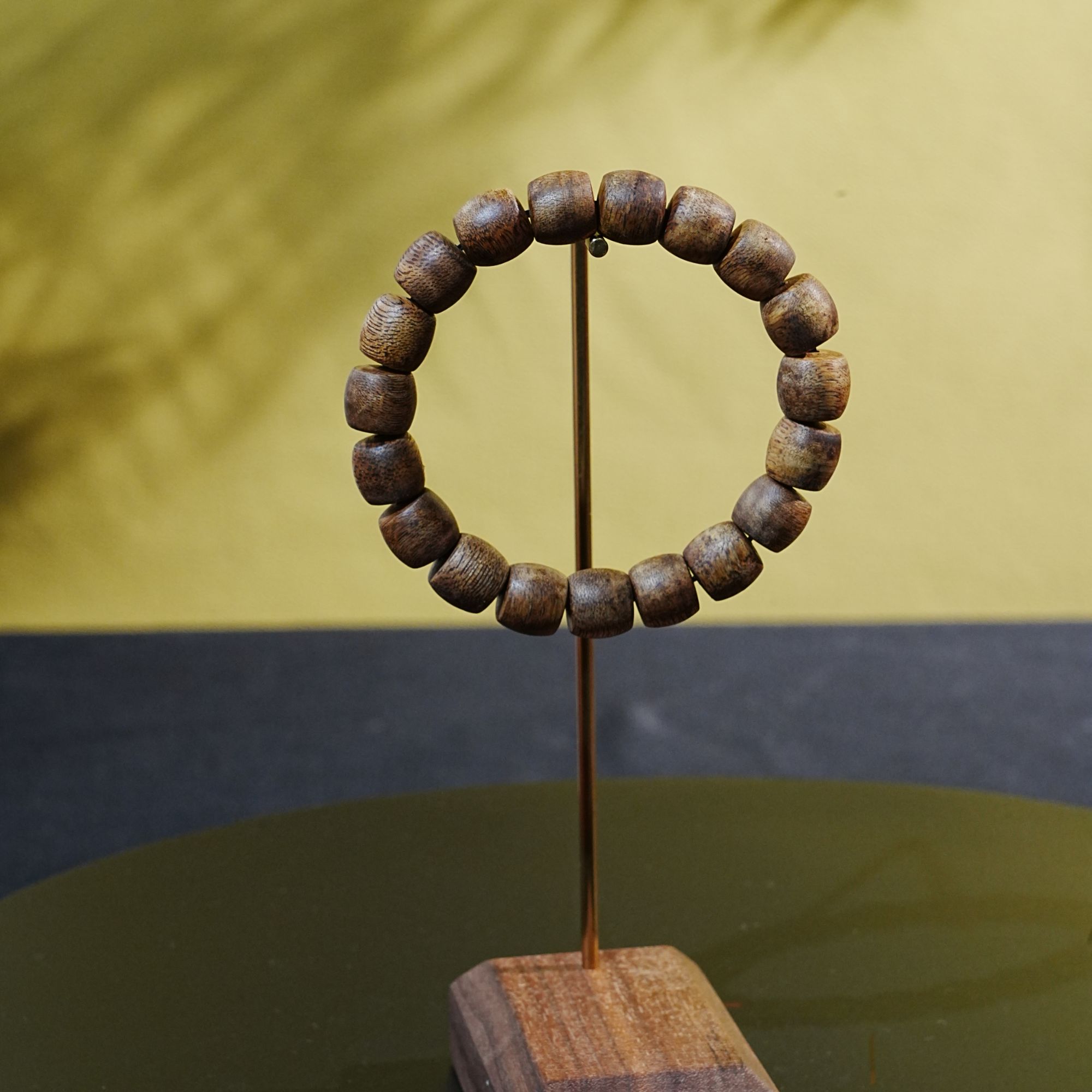 越南金丝虎斑棋老料沉香桶珠手串 1.1x1.03cm 8.33g 250909052 B