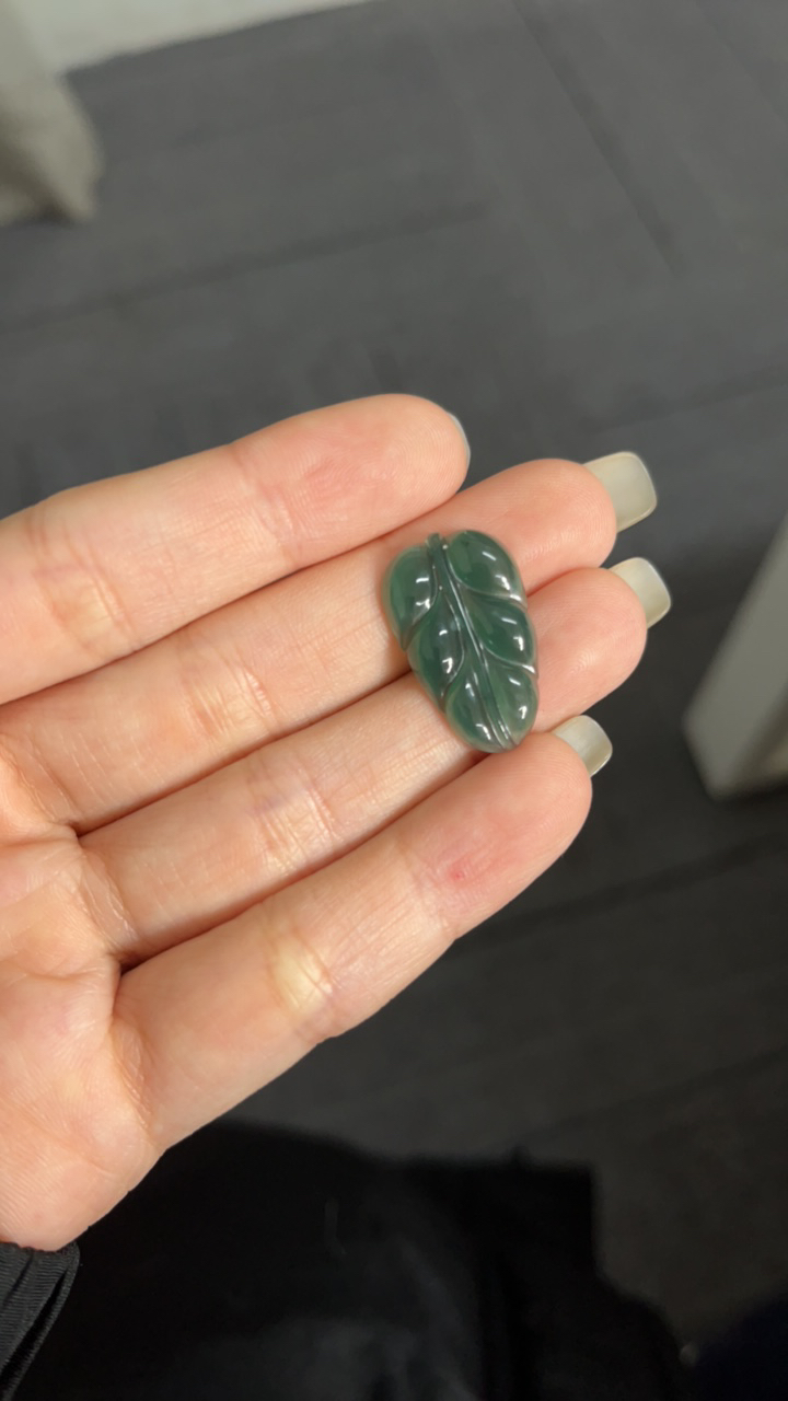 天然a货翡翠，叶子