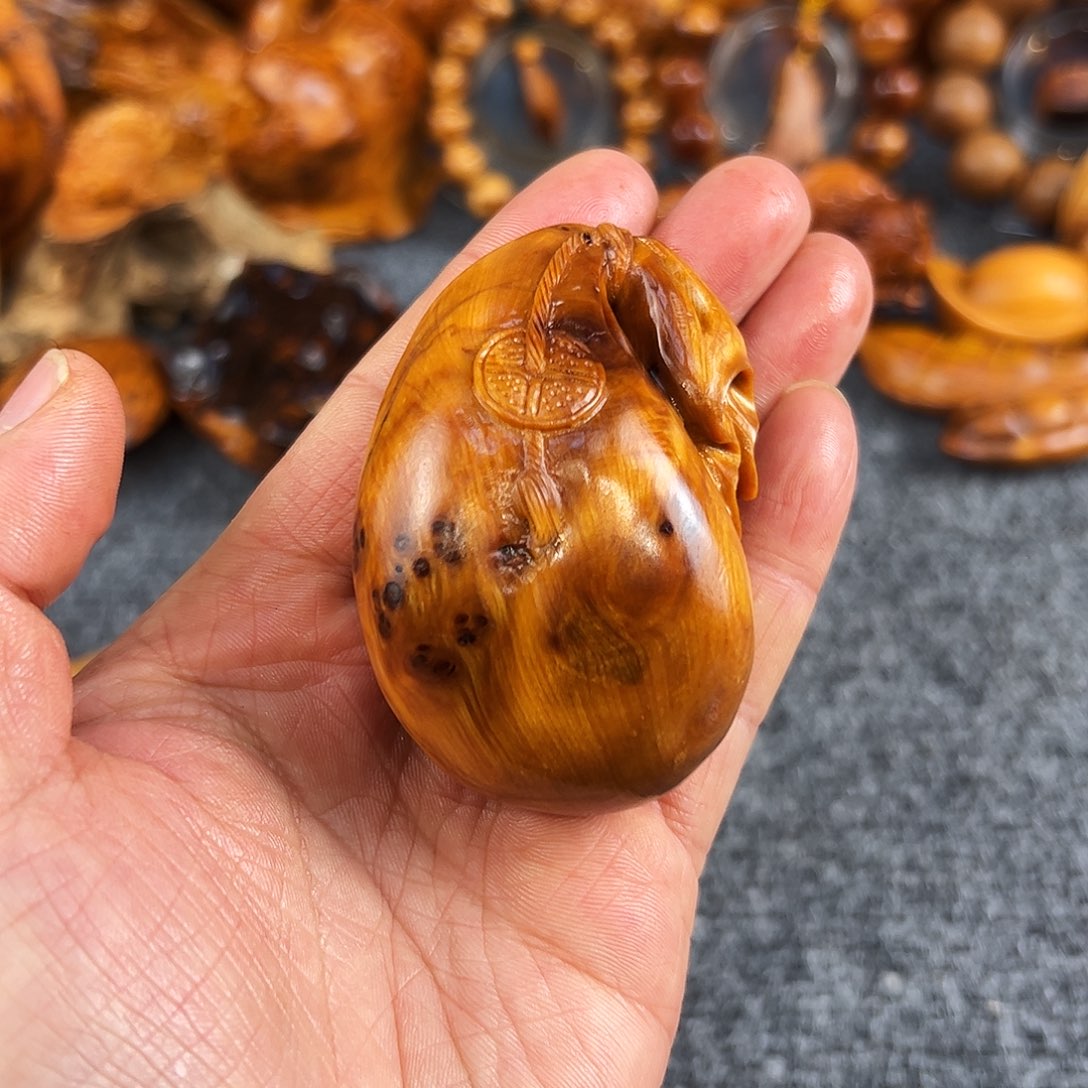 柏木太行崖柏溏心玉化瘤疤