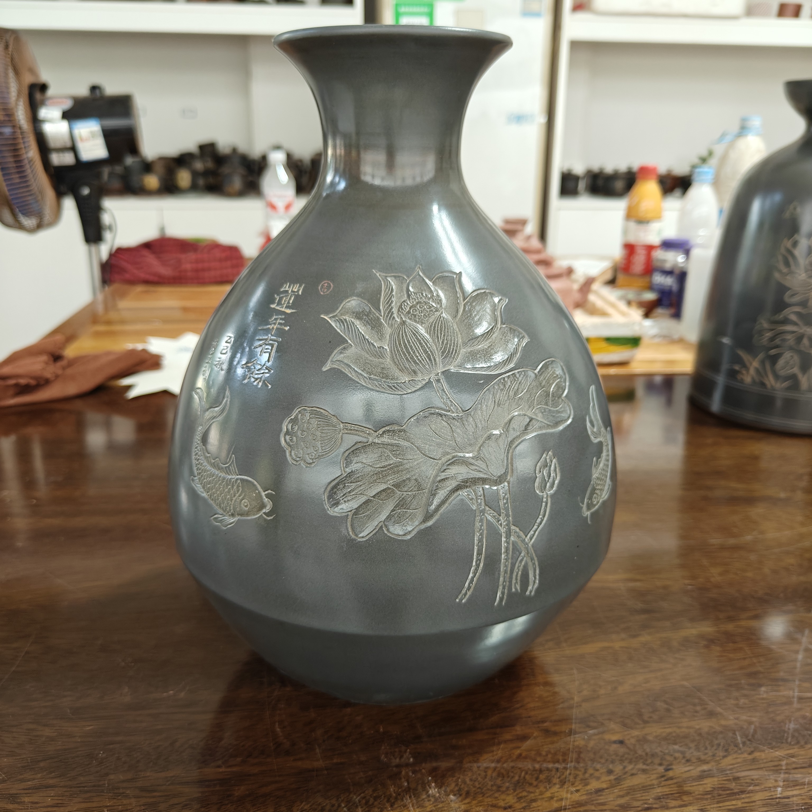 坭兴陶纯手工花瓶摆件，高大约33厘米