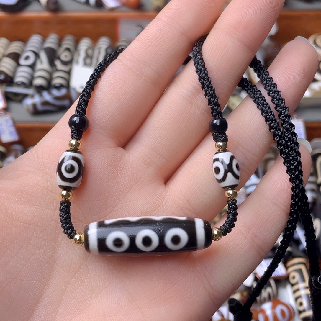 未镶嵌颈饰玛瑙/玉髓