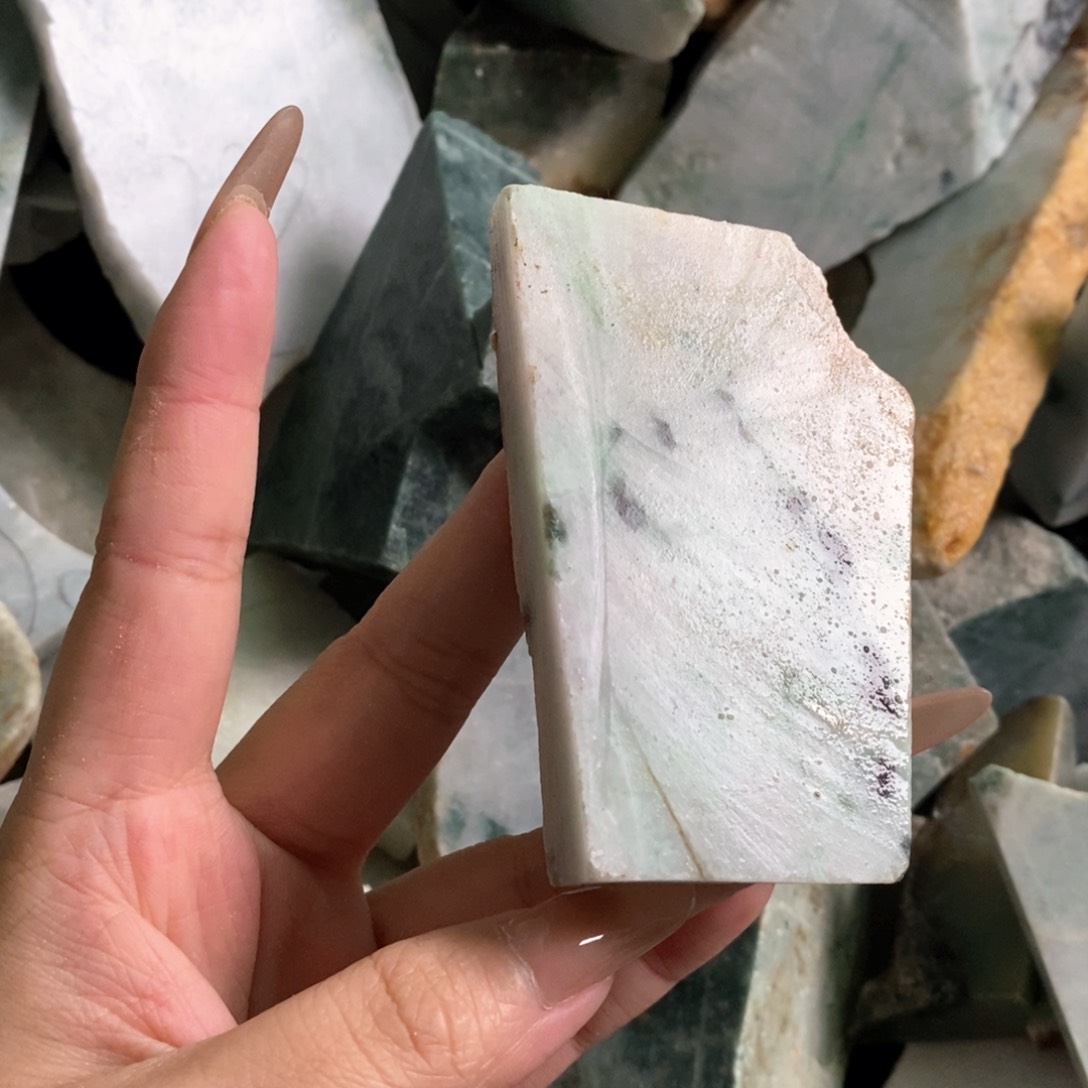 颈饰未镶嵌翡翠天然翡翠