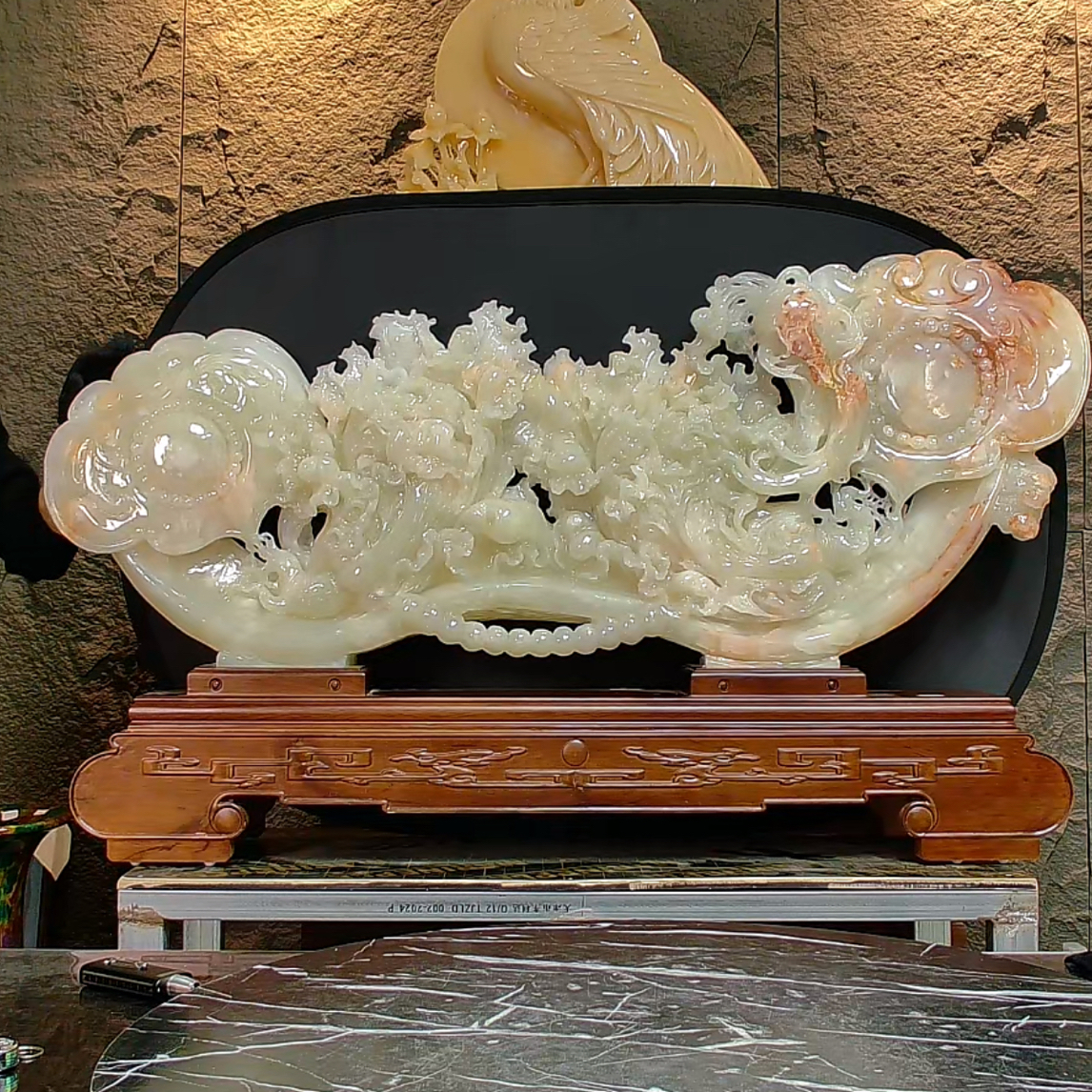 居家摆件 精美手工雕刻 适合居家和办公摆放 一物一拍 所见即所得