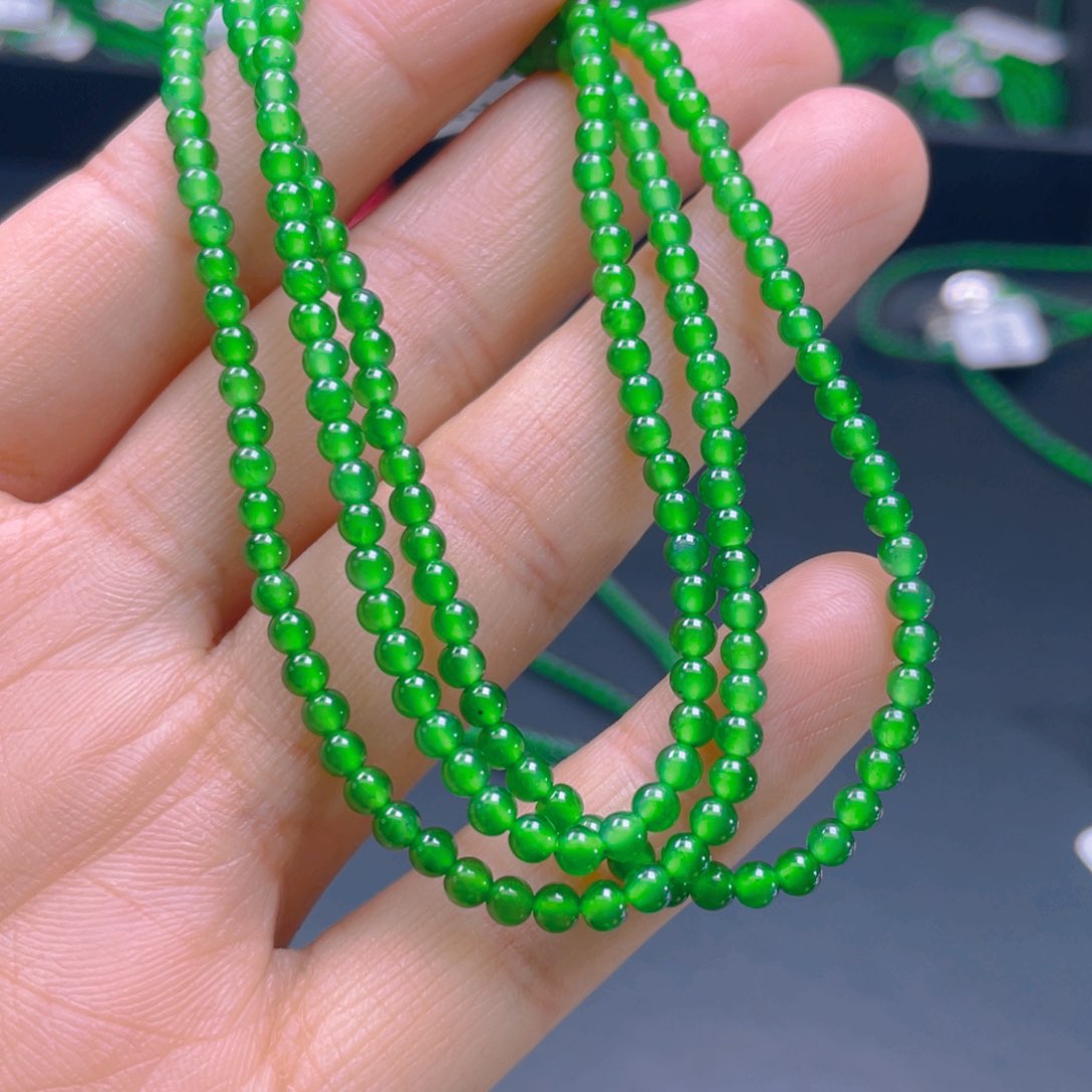 翡翠颈饰未镶嵌，1