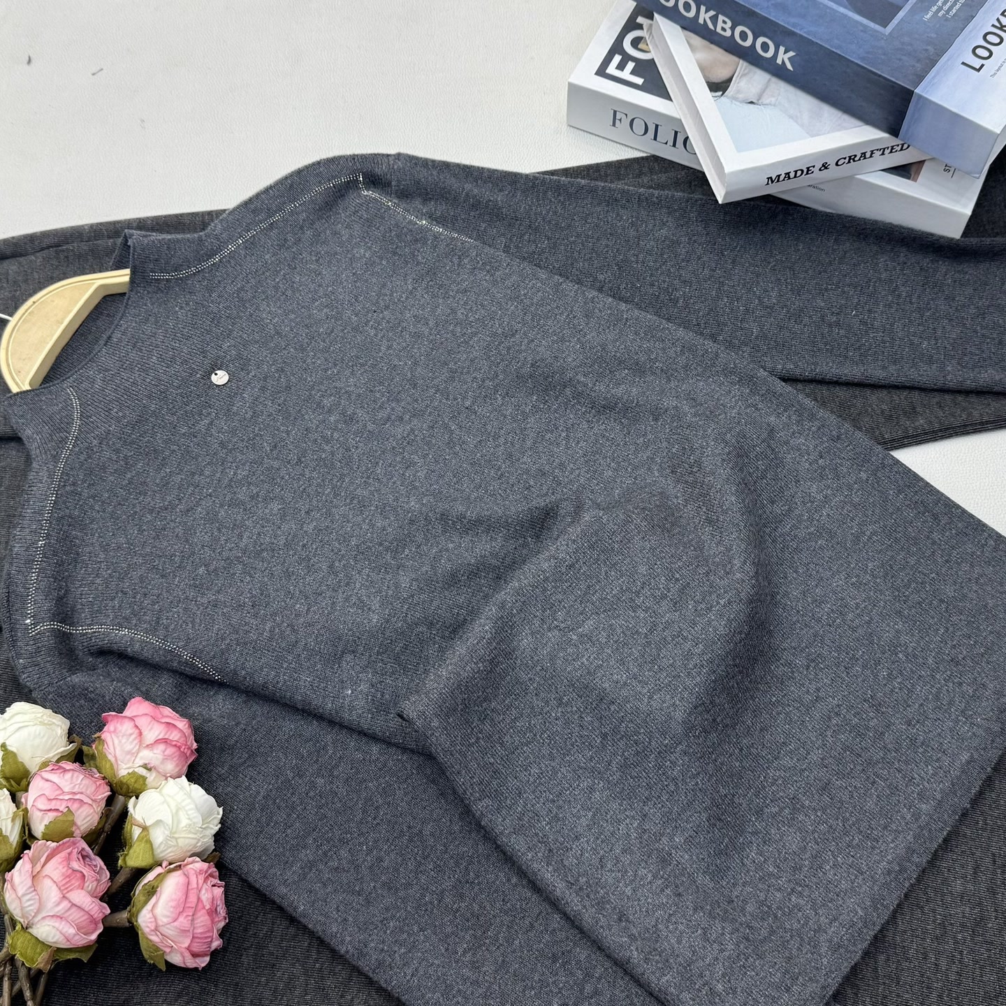 【灰色烫钻套头】早秋新款时尚长袖针织上衣QC5452