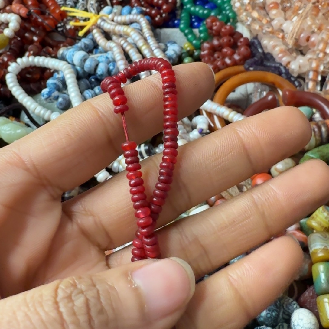 J***e玛瑙/玉髓未镶嵌颈饰