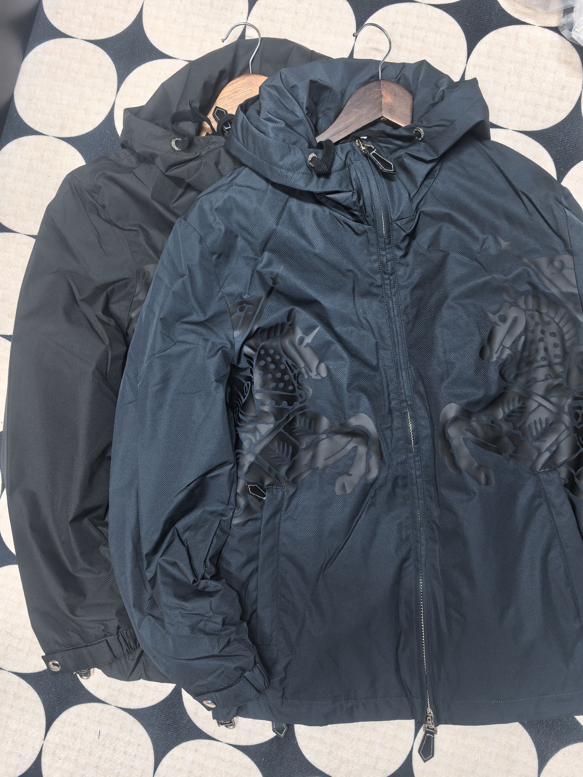 【小畅奢品】帅气的新战马外套