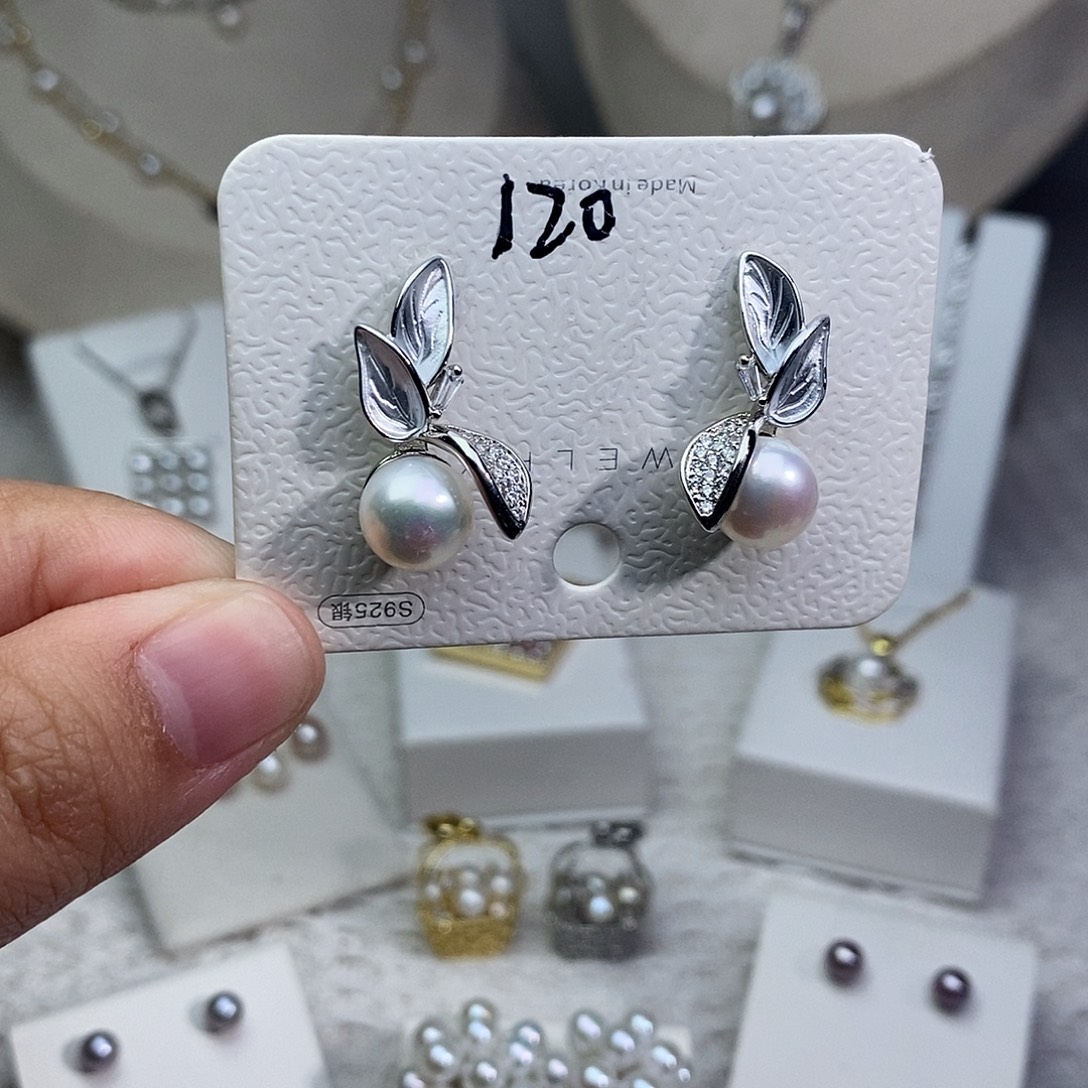 银S925镶嵌淡水珍珠耳饰