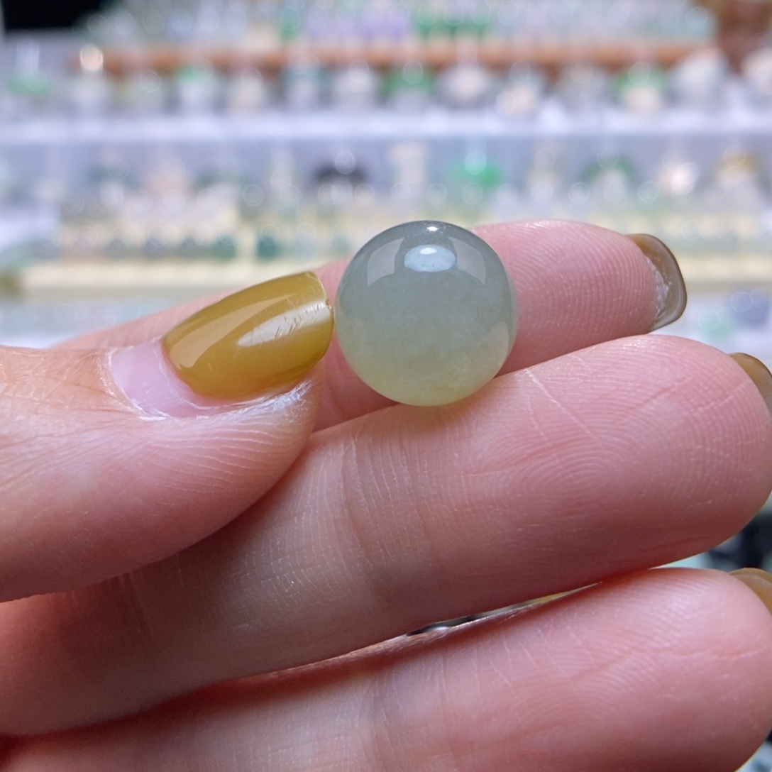 翡翠未镶嵌颈饰12.2冰黄