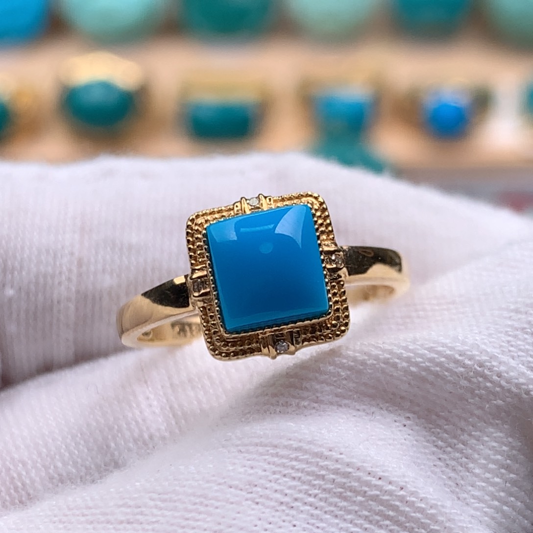 绿松石珠宝奇石18K金镶嵌