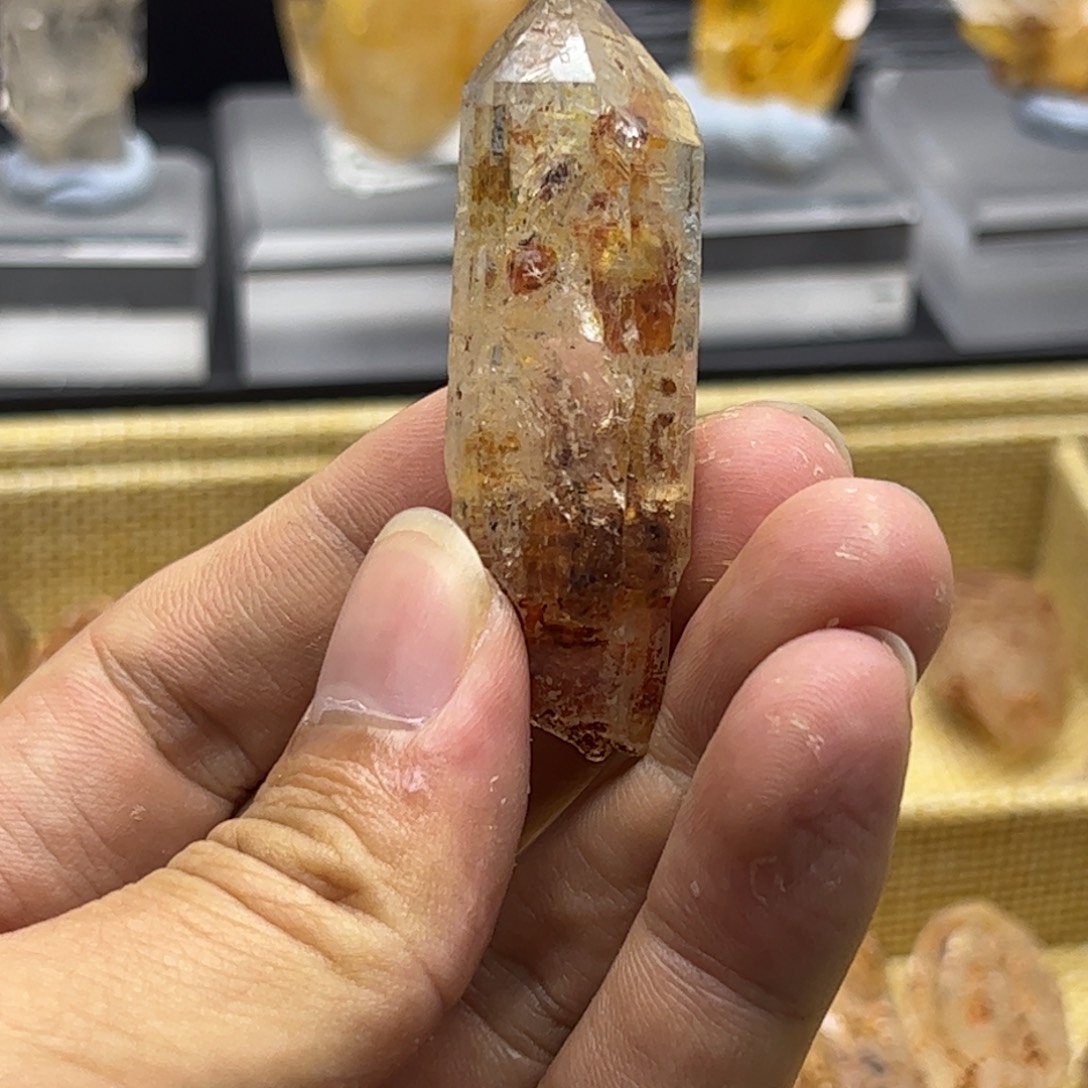 石材骸骨油胆红泥