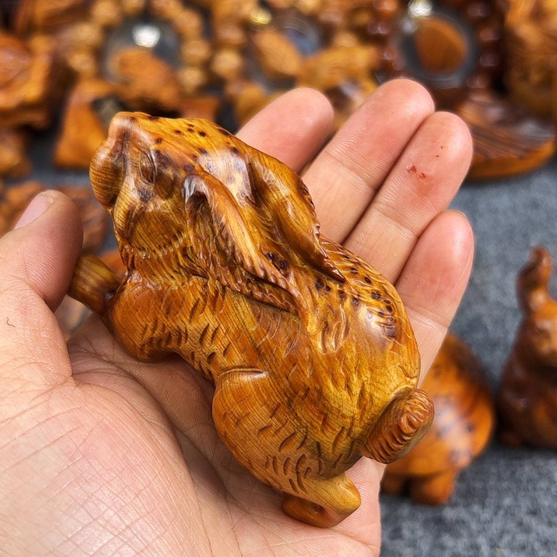 柏木宝****少太行崖柏骨料坨子兔子