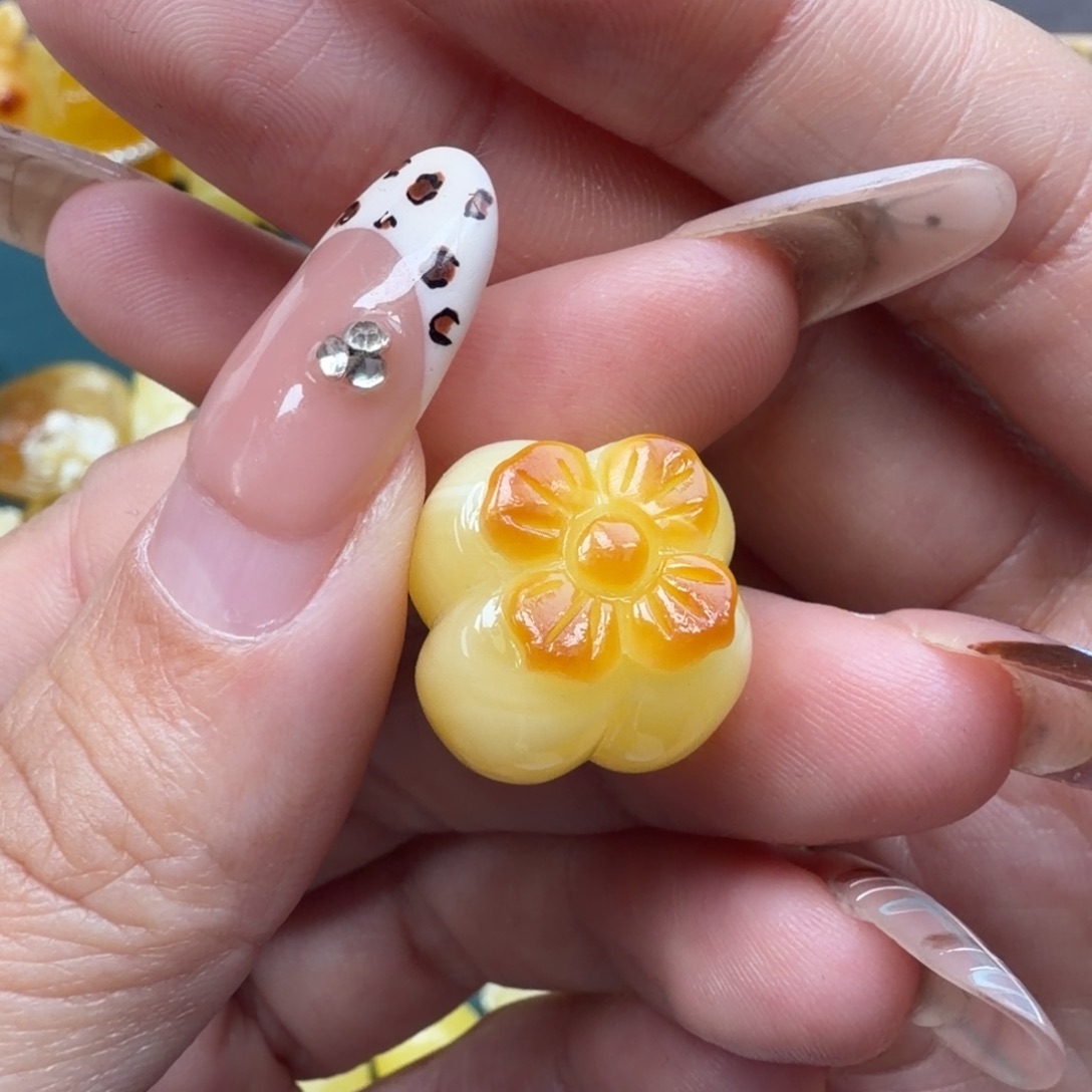 琥珀未镶嵌裸石蜜蜡