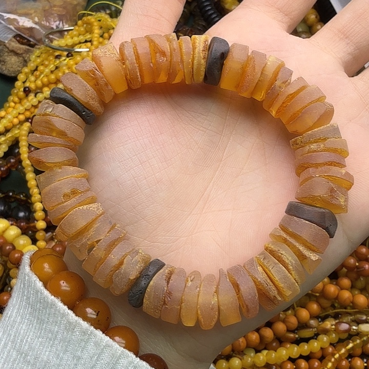 非金属意臻珠宝天然手串