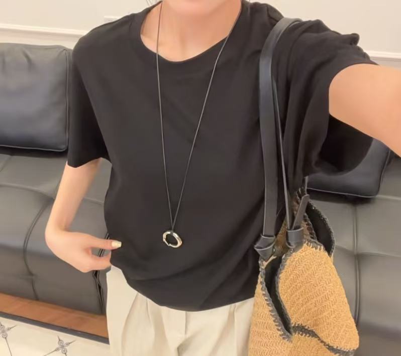  DALIANSU/大脸酥-4422   夏季设计感后纽扣开叉短袖T恤上衣