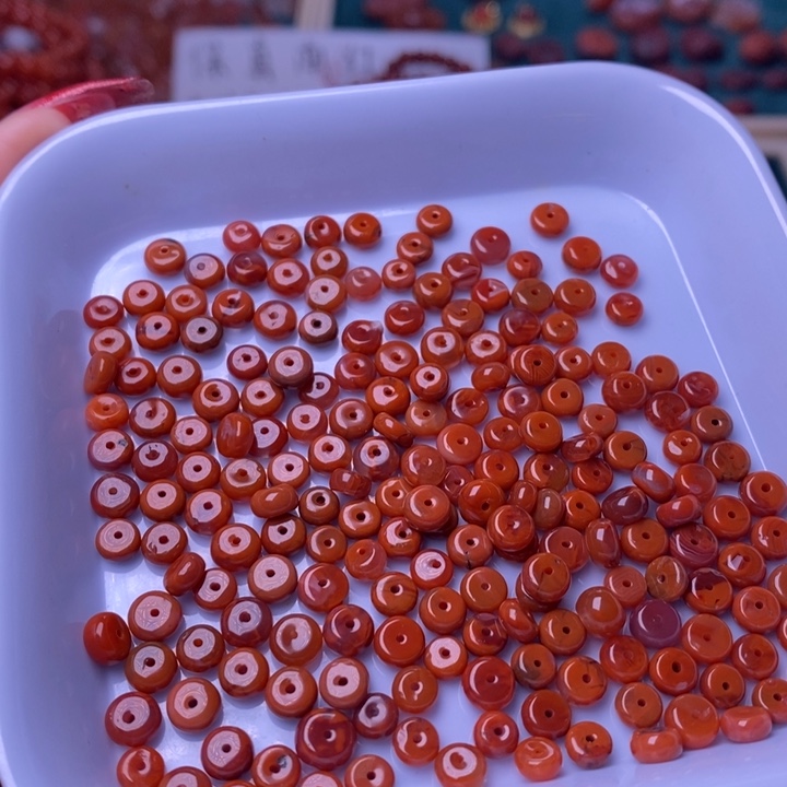 南红玛瑙手链未镶嵌5m隔片随机8片9.9元（默认铁皮