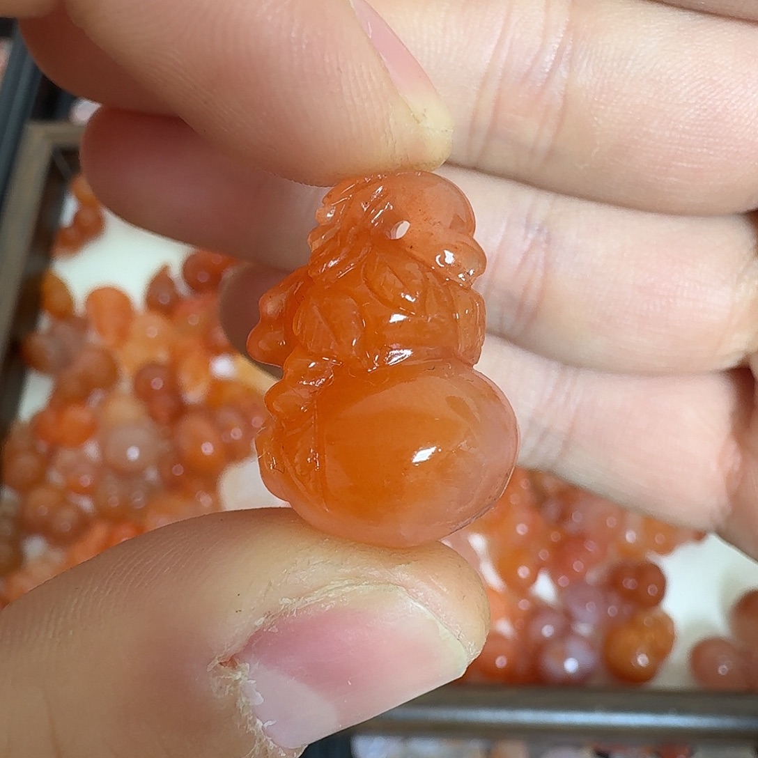 南红玛瑙未镶嵌川料瓦西冰飘葫芦7.2g