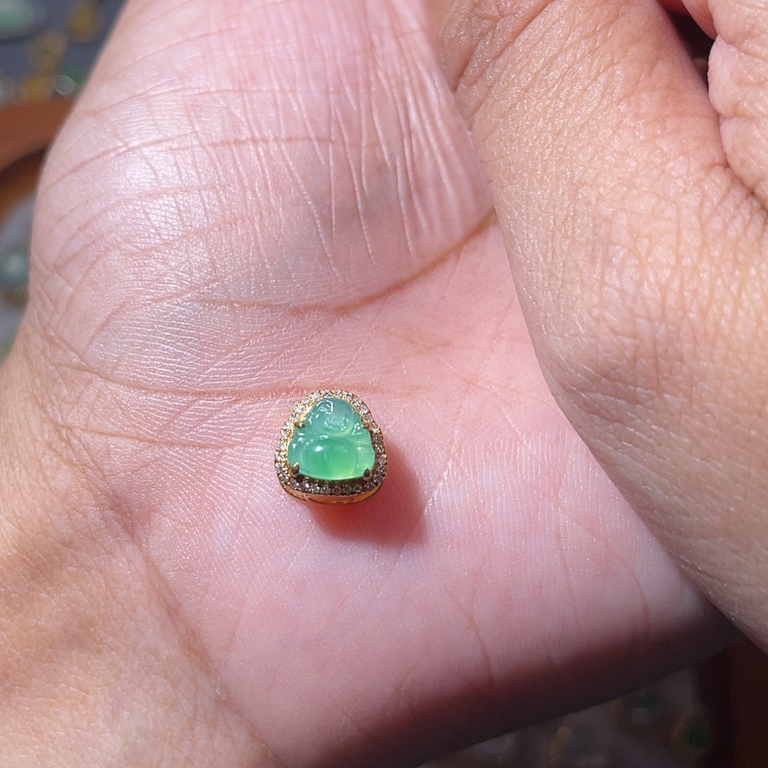 吊坠(不含链)18K金镶嵌翡翠