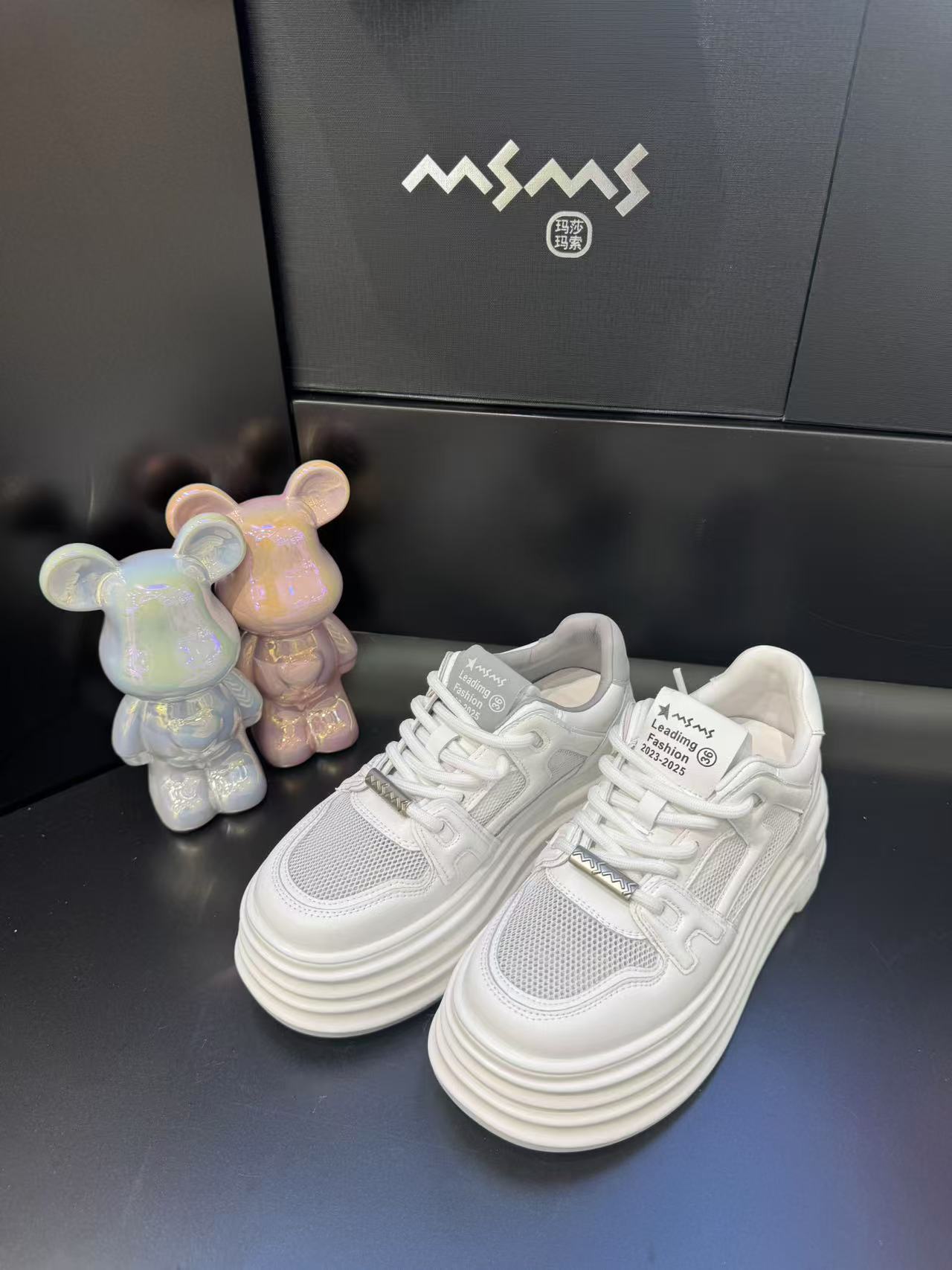 【玛莎玛索】22-781夏季新款透网时尚百搭厚底增高小白鞋女鞋