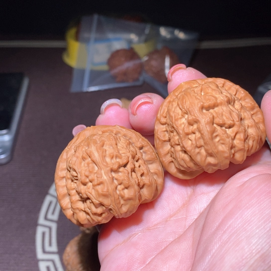 文玩核桃把件高****…糖三角