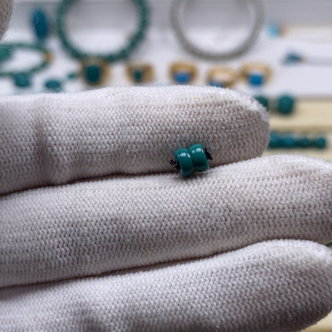 绿松石未镶嵌珠宝奇石A1042