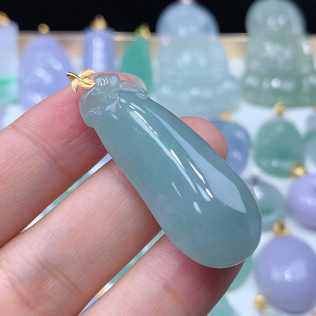 颈饰18K金镶嵌翡翠翡翠