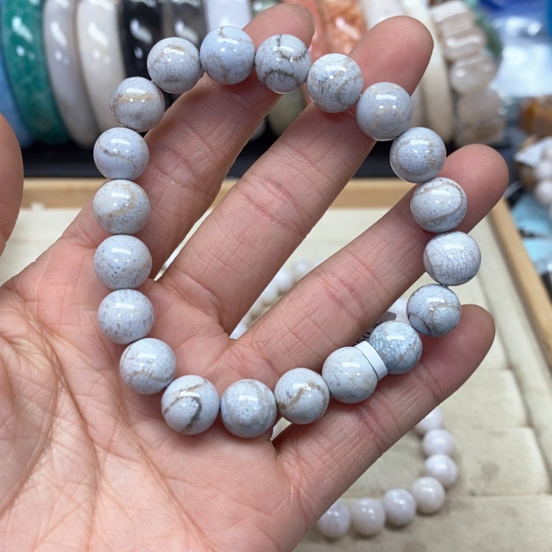 硅化珊瑚（珊瑚玉）手链未镶嵌高**雪095