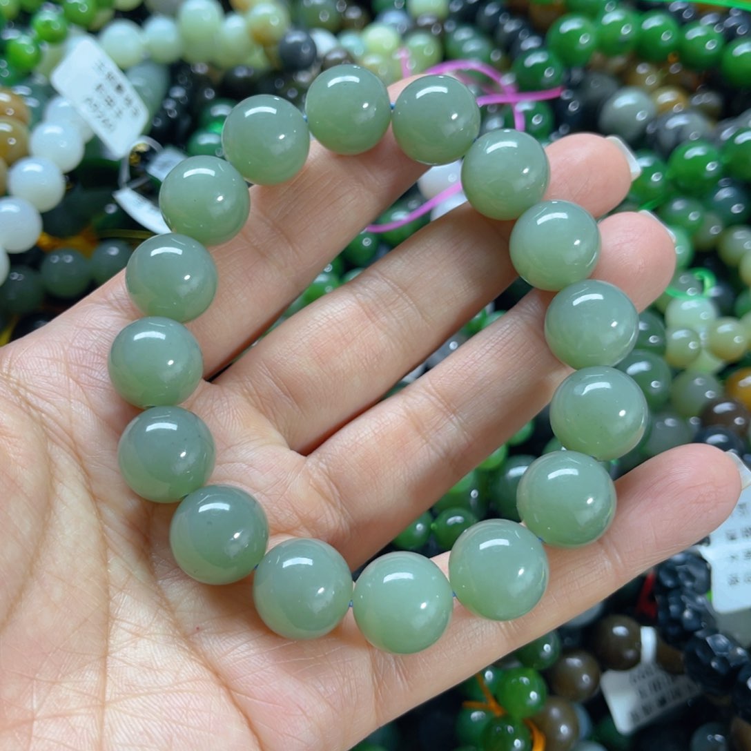 未镶嵌手链和田玉