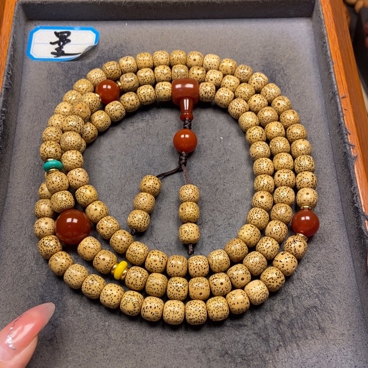 星月菩提吊坠菩提