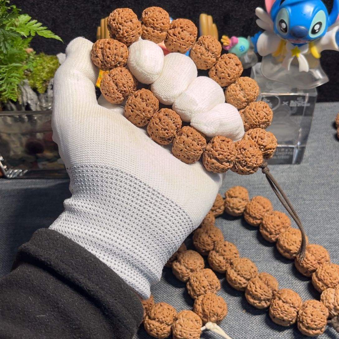 @***柜手串金刚菩提梁梅花