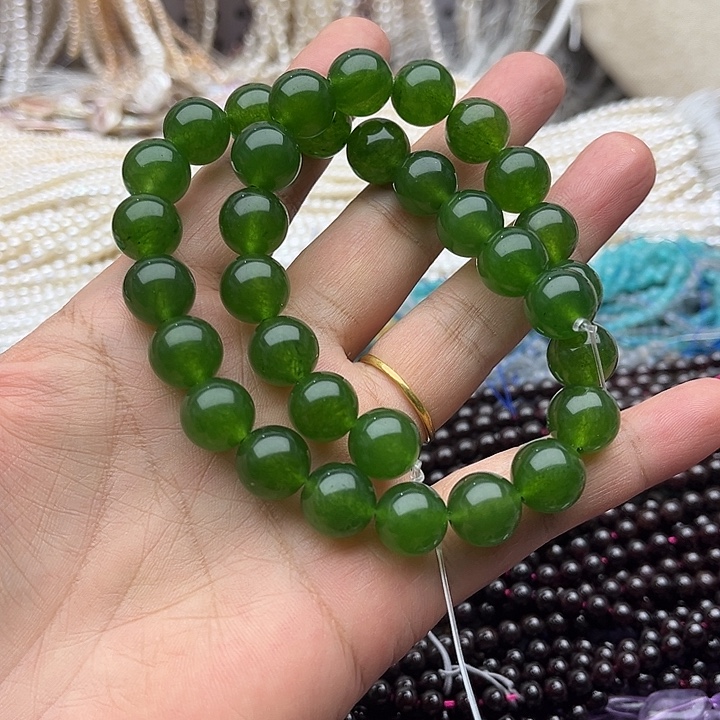 玛瑙/玉髓未镶嵌珠宝半成品一条12mm左右碧玉