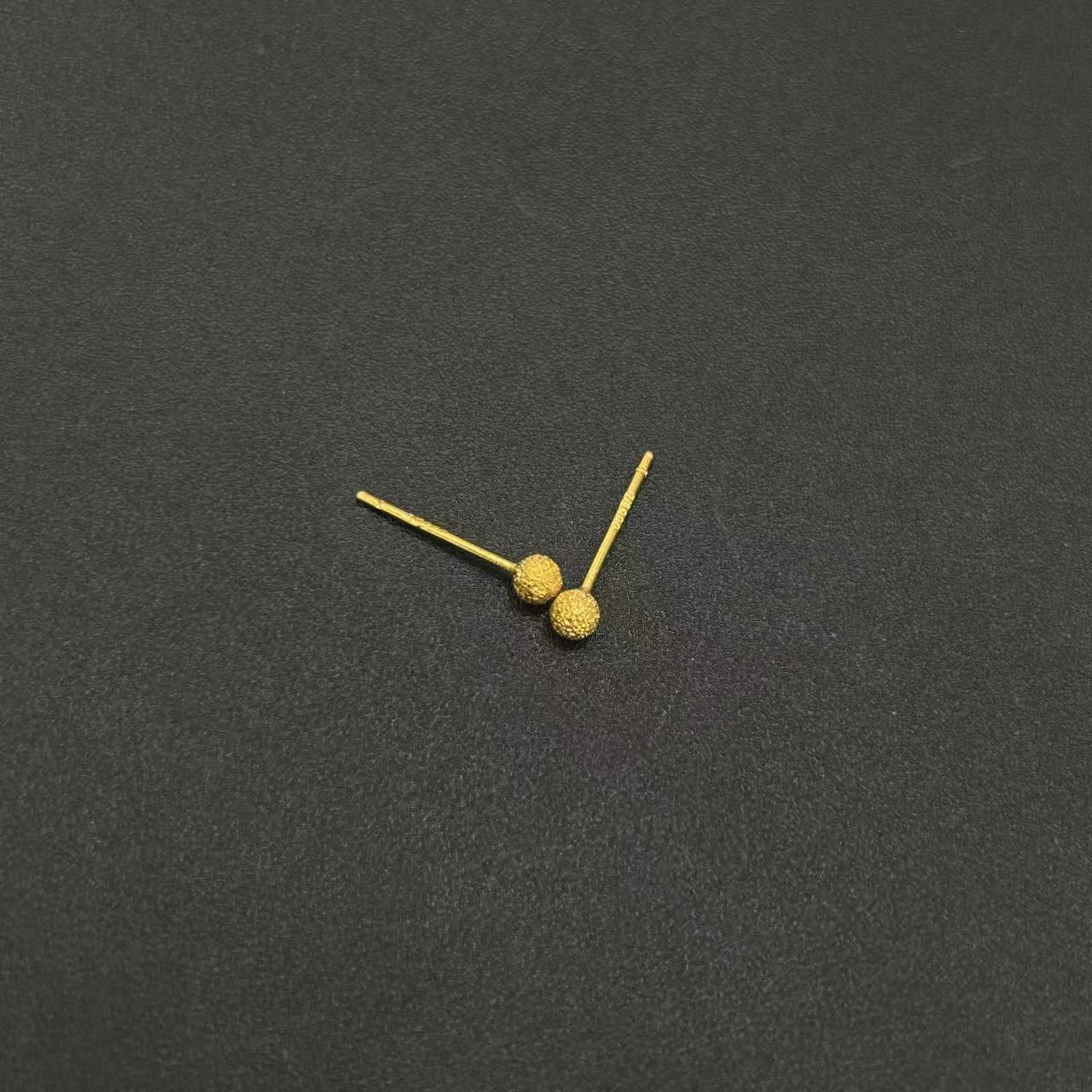 足银银制品 足银耳钉3m（多样性发一件）