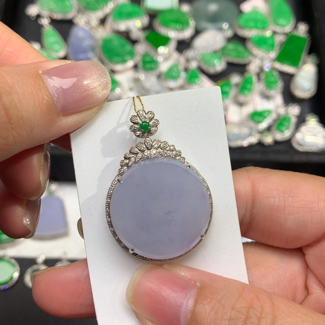 翡翠18K金镶嵌吊坠(不含链)紫货会有色差