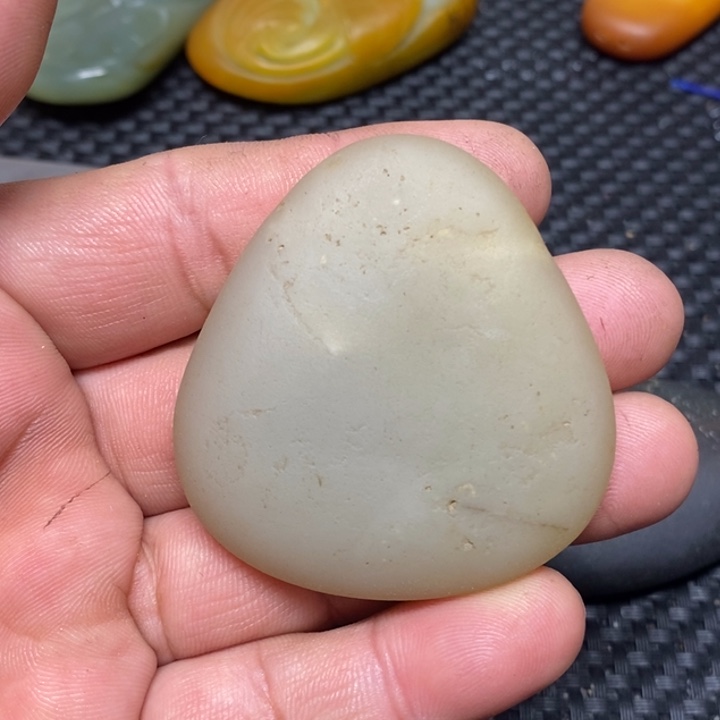 和田玉（白玉）珠宝奇石未镶嵌