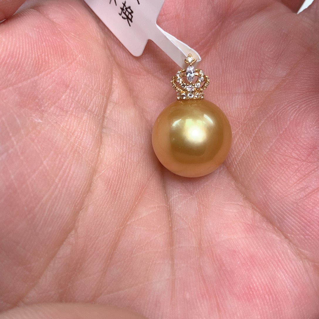 海水珍珠颈饰18K金镶嵌