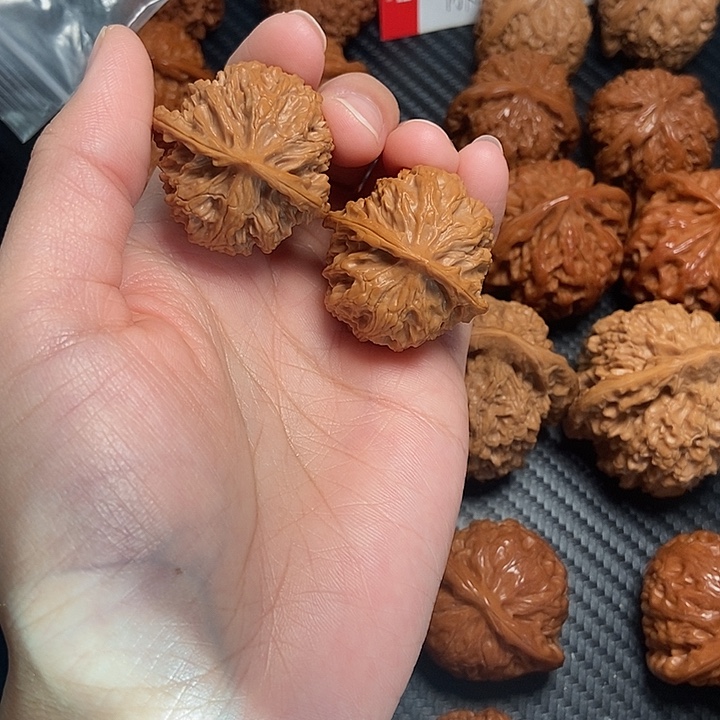 木质类33苹果。     