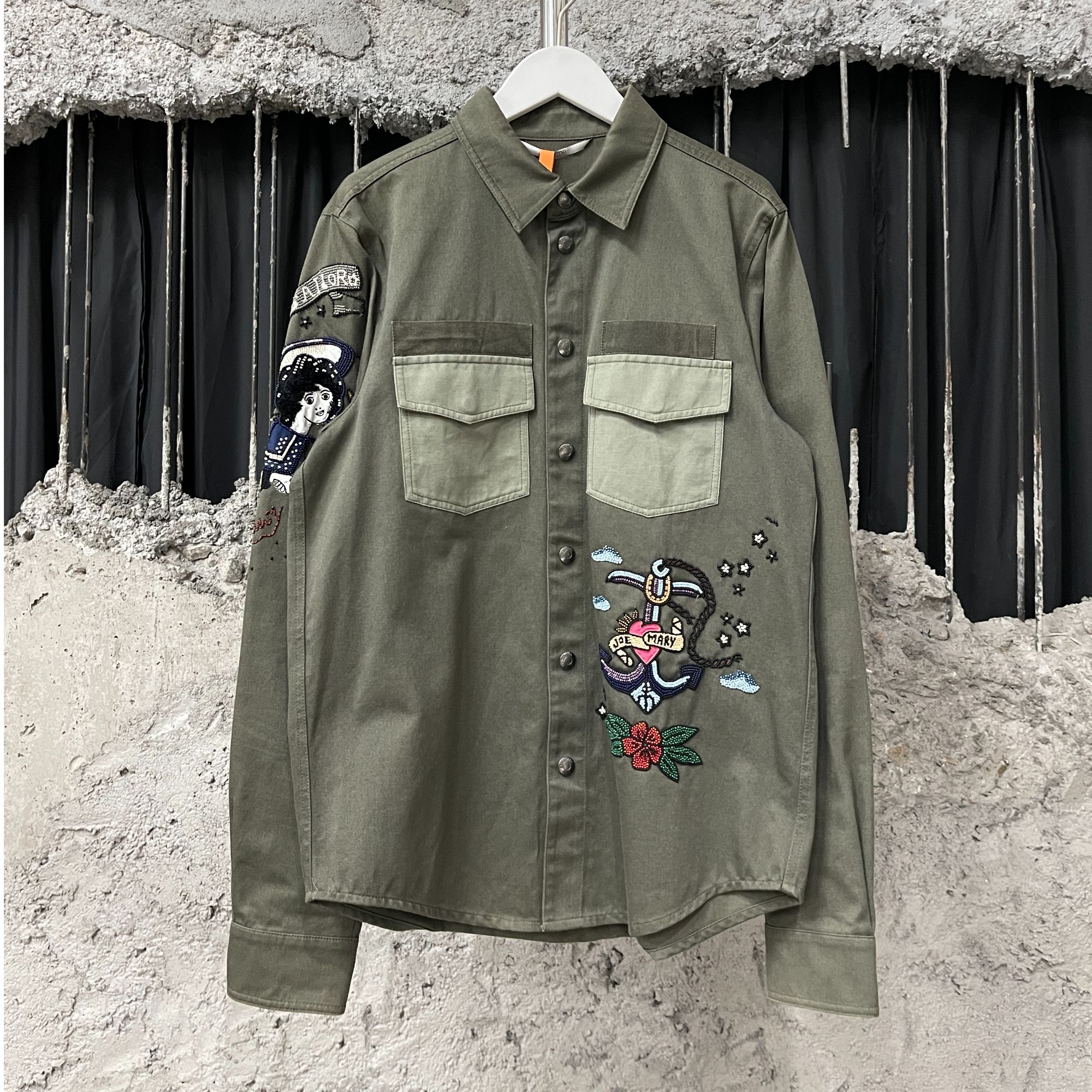 95新 Valentino/华伦天奴 牛仔衬衫/44码/95新 时尚个性外套/dfg